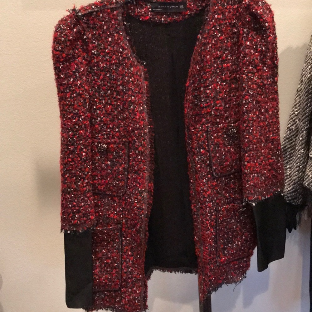 Zara woman boulce jacket with leather sleeves